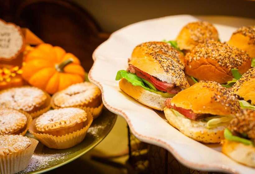 هتل The Wheeler Mansion