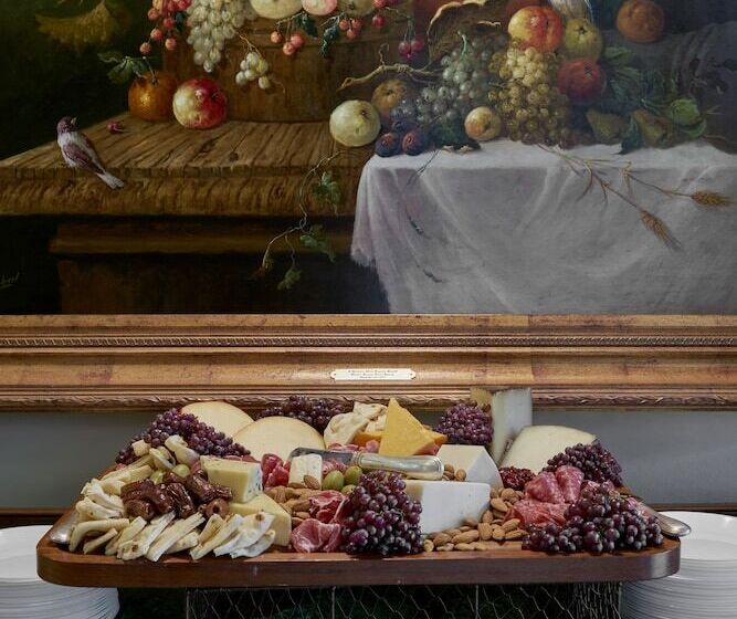 هتل The Wheeler Mansion