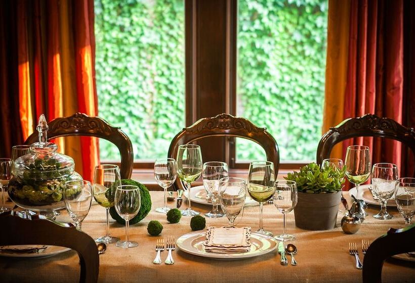 هتل The Wheeler Mansion