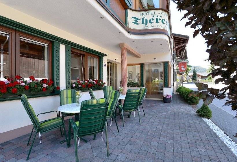 فندق Theresia Garni