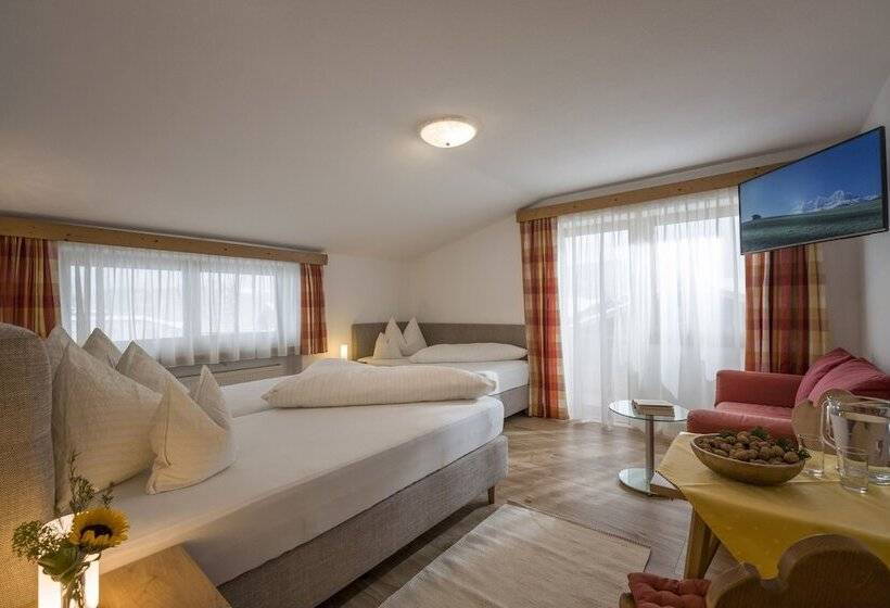 فندق Theresia Garni