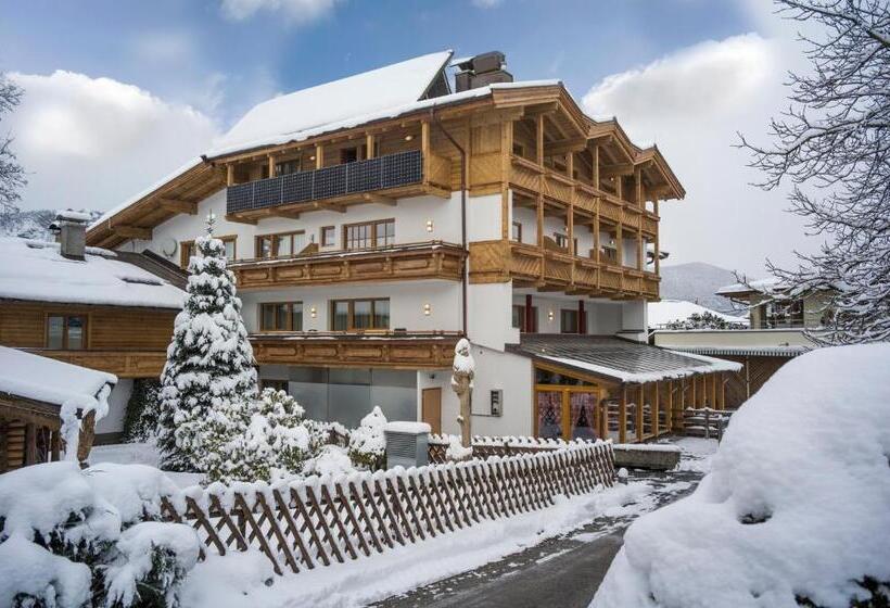 فندق Theresia Garni