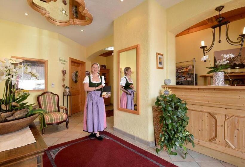 فندق Theresia Garni