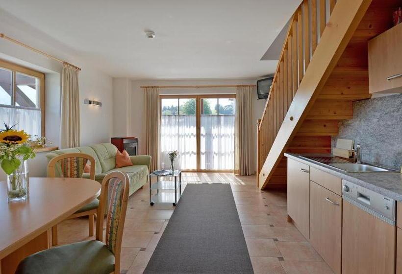 فندق Theresia Garni