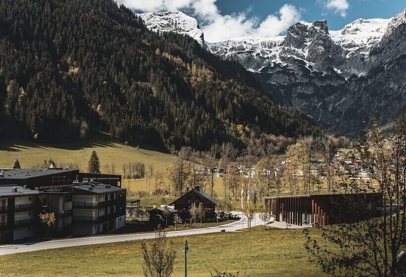 בית מלון כפרי Aja Bergresort Werfenweng