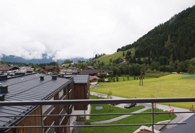 בית מלון כפרי Aja Bergresort Werfenweng