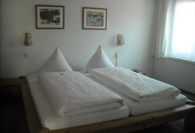 ホテル Garni Ursalina Bad Ragaz