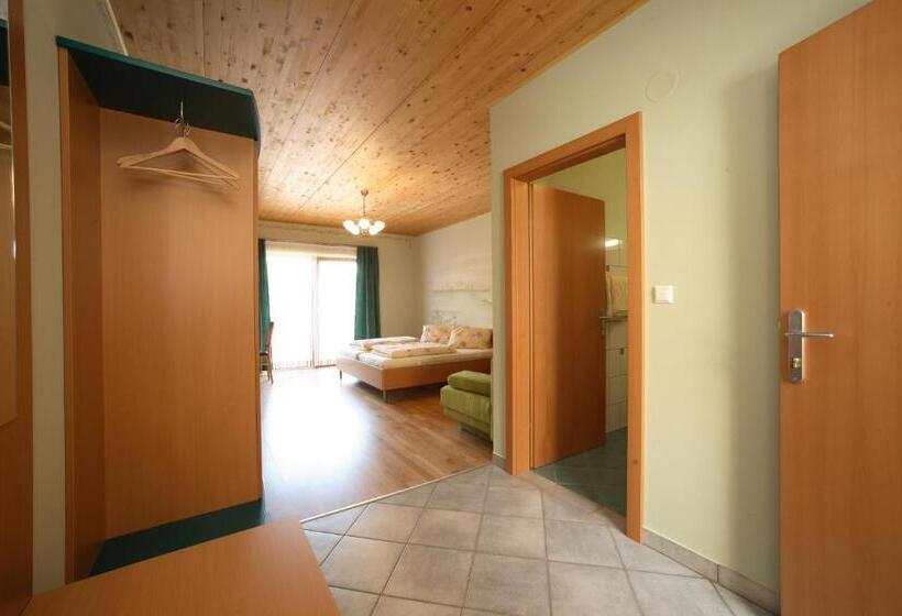 فندق Weinbauernhof Vier Jahreszeiten