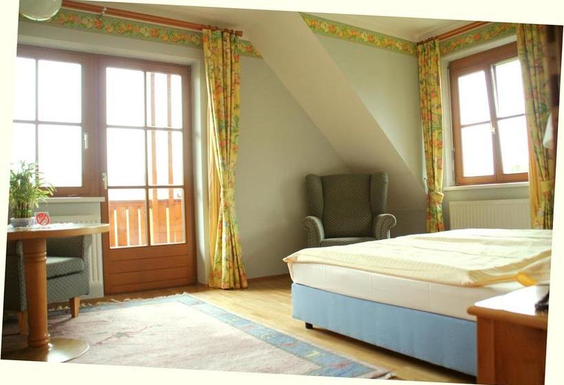 בית מלון כפרי Zum Steinhauser