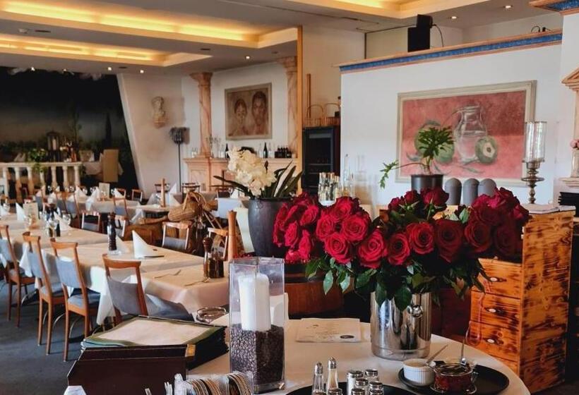 בית מלון כפרי Zur Au