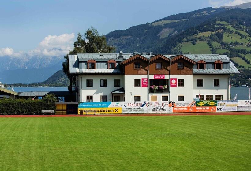Junges Hotel Zell Am See Hostel