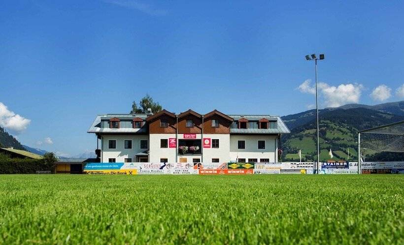 Junges Hotel Zell Am See Hostel