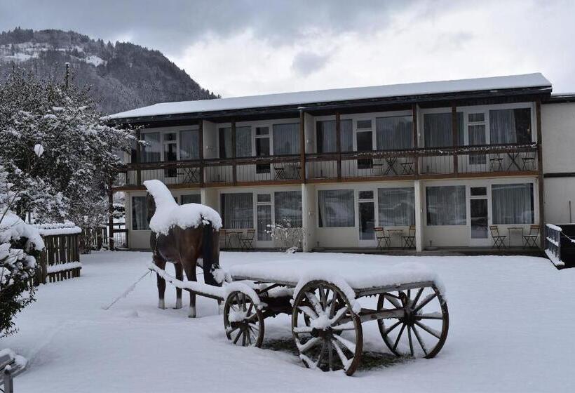 Jungfrau Hotel Annex Alpine Inn