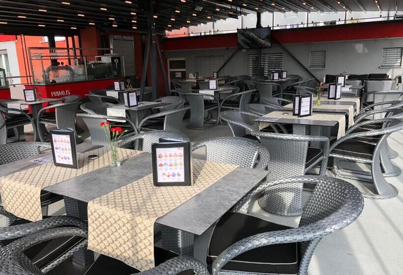 Primus Hotel & Apartments