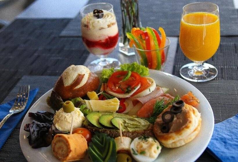 Primus Hotel & Apartments