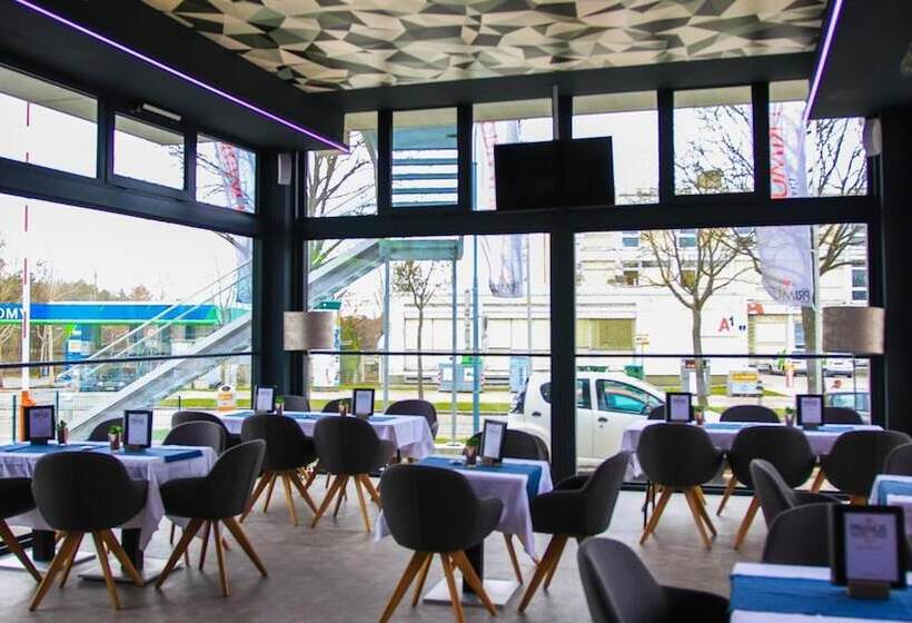 Primus Hotel & Apartments