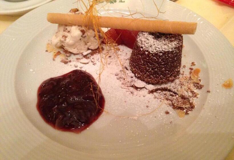 See Hotel Post Am Attersee