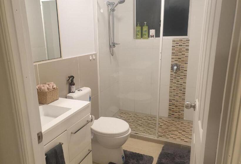 Family Style Hostel For 18 36yrs