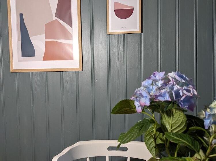 ベッドアンドブレックファースト Neset Skydsstasjon