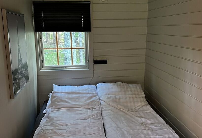 ベッドアンドブレックファースト Neset Skydsstasjon