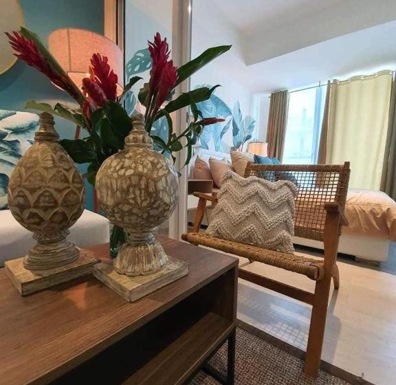 Amaris Staycation Azure Urban Residence Resort Paranaque Boracay Tower