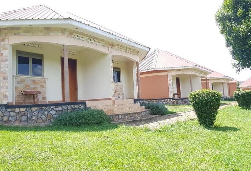 C And G Resort Hotel Hoima