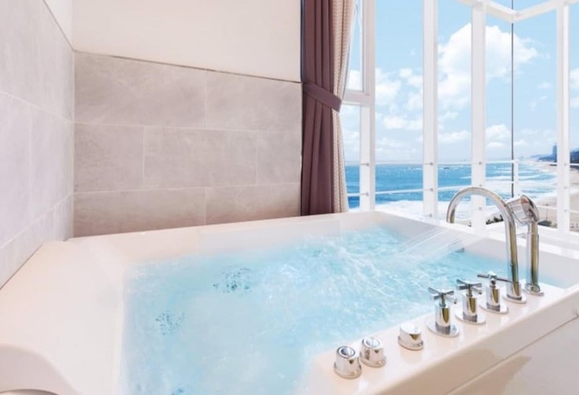 Пансион Gangneung Feria902 Kijeugajok Spa Pensio