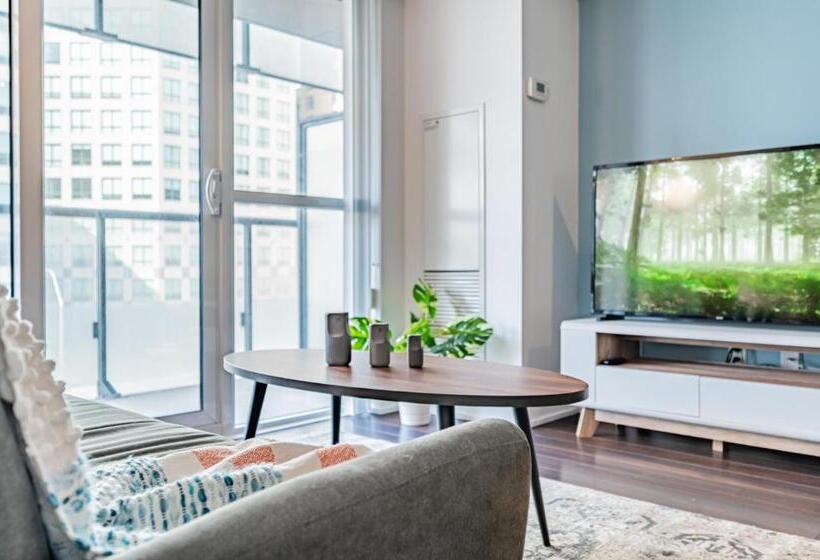 فندق 300 Front Property