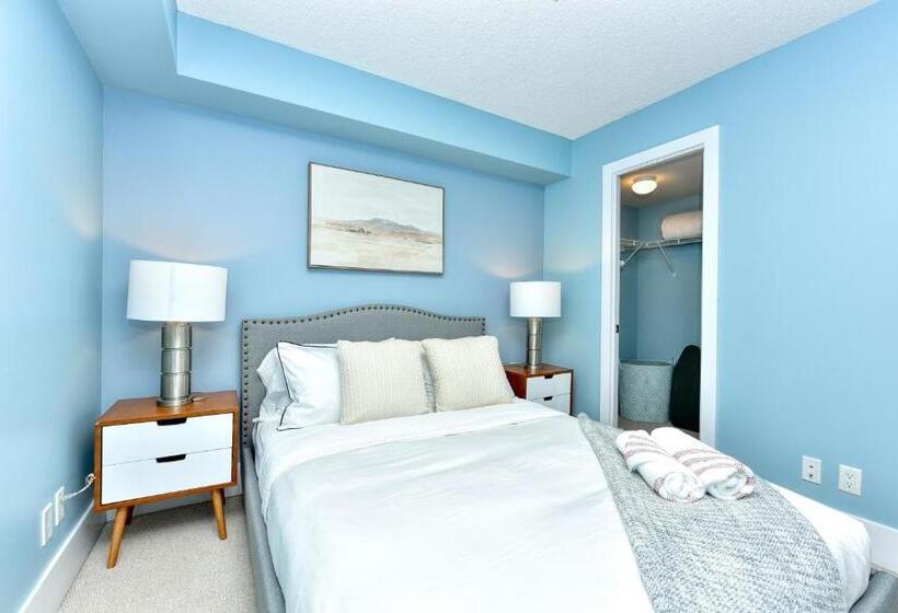 فندق 300 Front Property