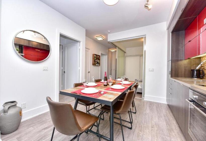 فندق 300 Front Property