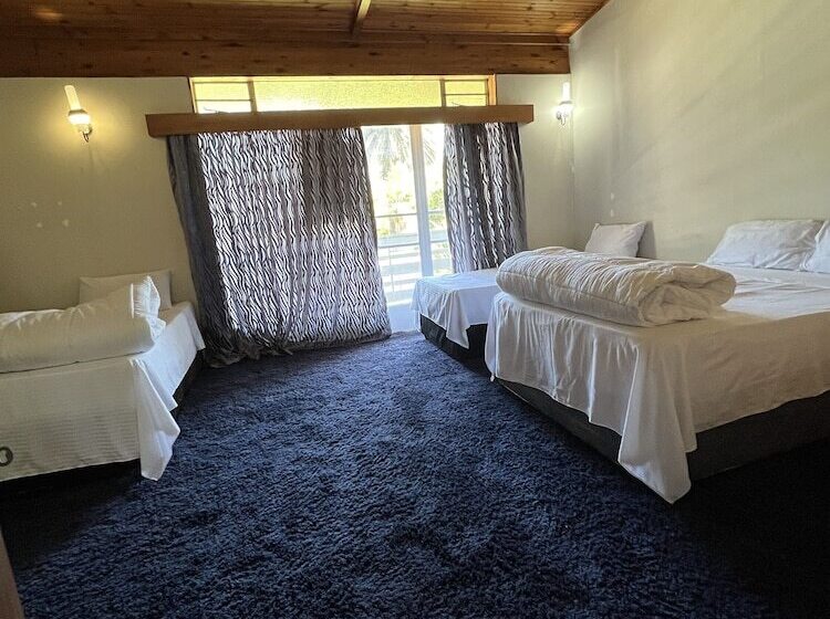 בית מלון כפרי Ab Lodge