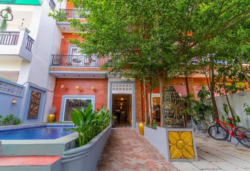 בית מלון כפרי Angkor Rithy Boutique