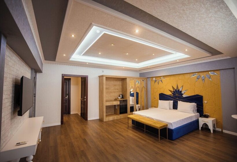 בית מלון כפרי Antalya Grand Palace