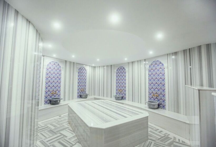 בית מלון כפרי Antalya Grand Palace