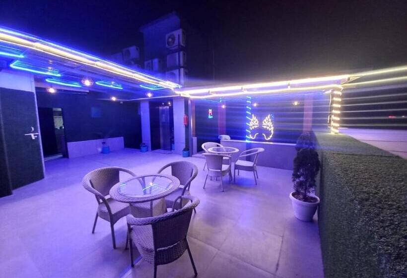 فندق Blue Orchid