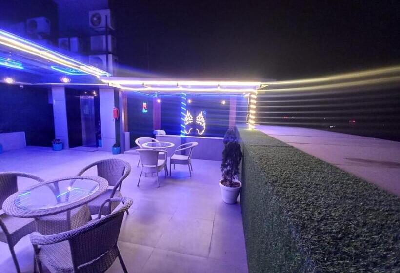 فندق Blue Orchid