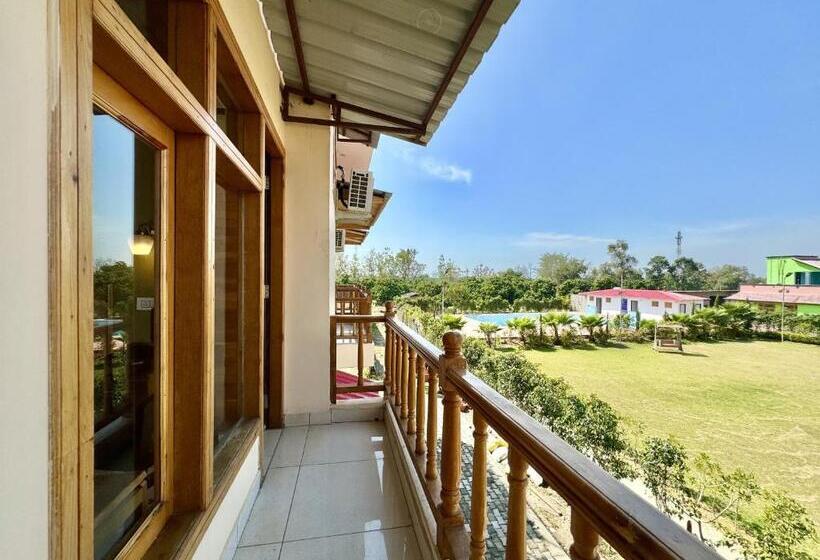 בית מלון כפרי Corbett Bunglow , Jim Corbett