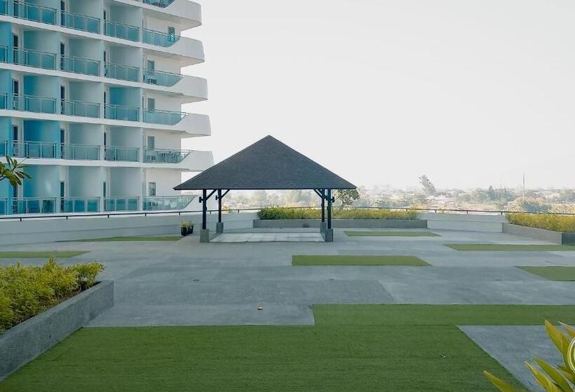 هتل Crissome Suite Azure North San Fernando Pampanga