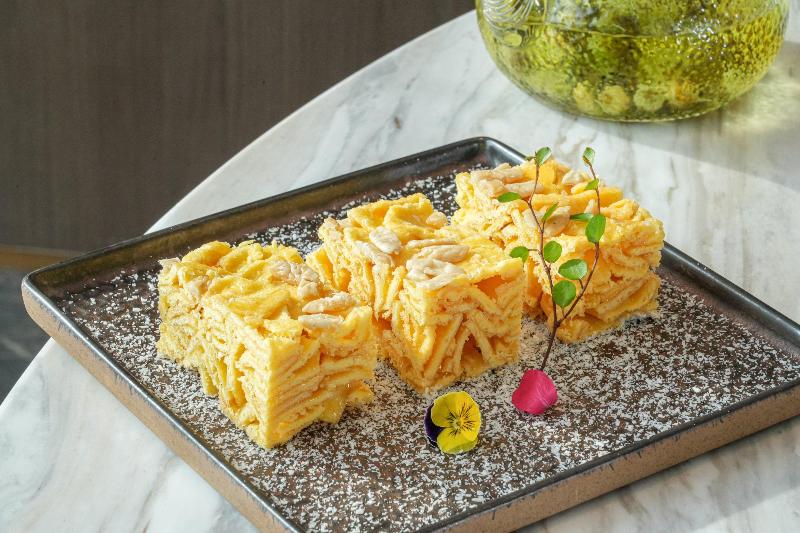 ホテル Crowne Plaza Jiangmen Binjiang, An Ihg