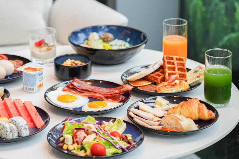 ホテル Crowne Plaza Jiangmen Binjiang, An Ihg