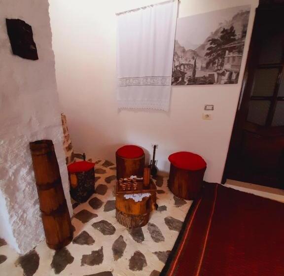 בית מלון כפרי Edward Lear