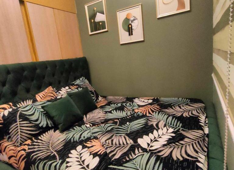 בית מלון כפרי Four Angels  Staycation In Trees Residences Near Sm Fairview