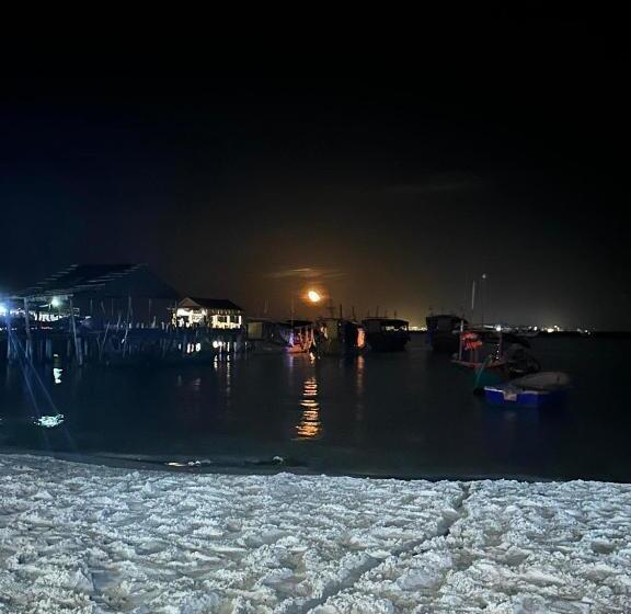 Отель Secret Koh Rong