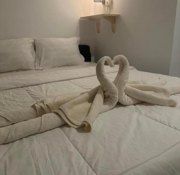 Отель Secret Koh Rong