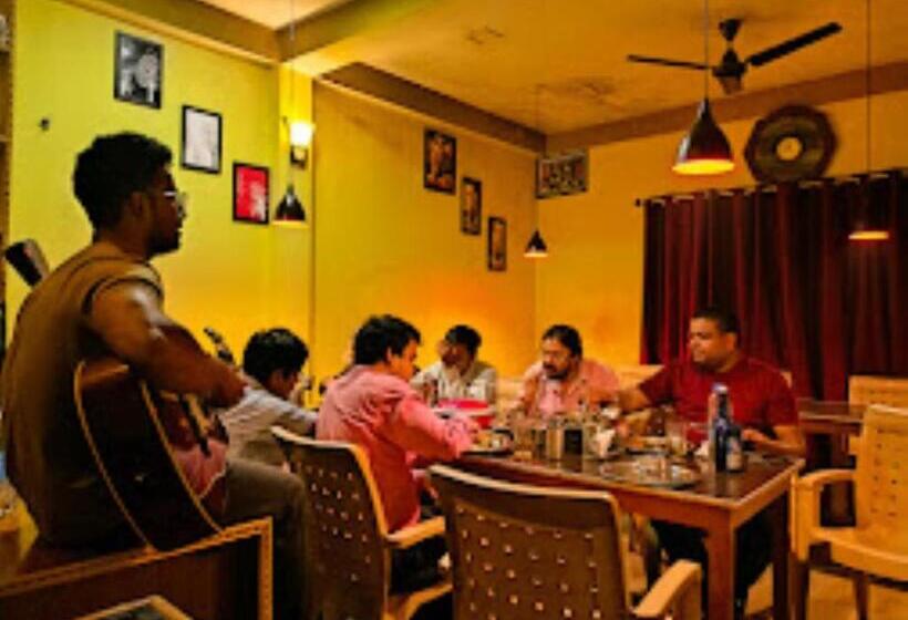 Отель Jmt Eco Binsar Dhaulchhina