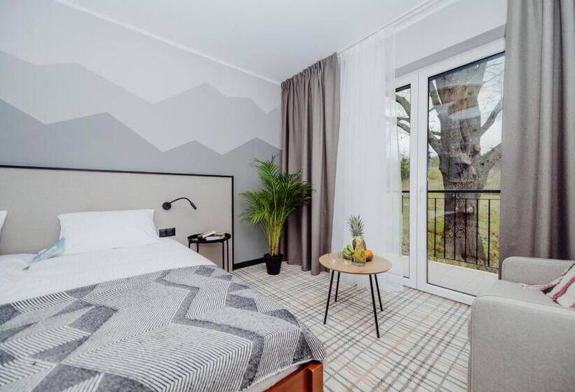 בית מלון כפרי Kyriad Karkonosze