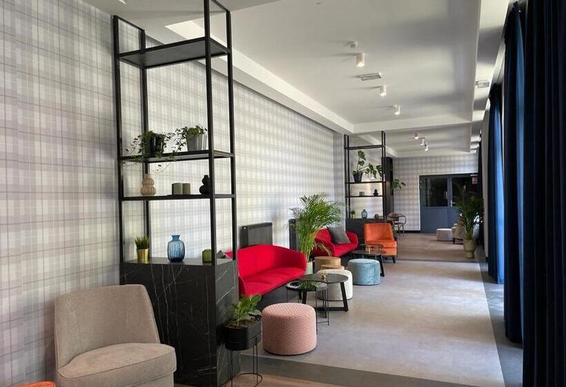 בית מלון כפרי Kyriad Karkonosze