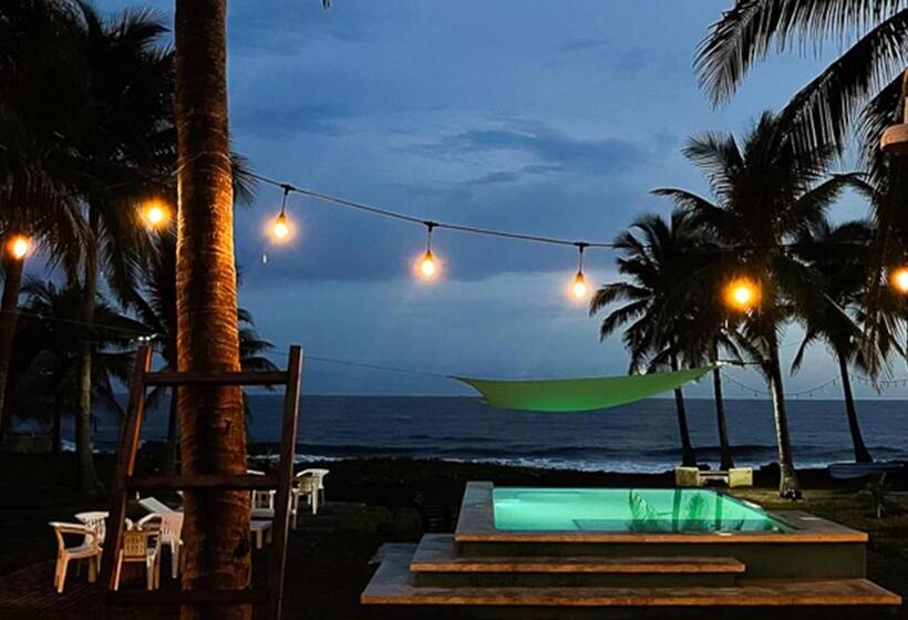 Lali Beach Hotel Boutique