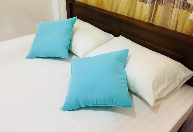 호텔 Reefless Beach House