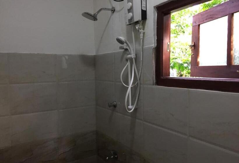 호텔 Reefless Beach House